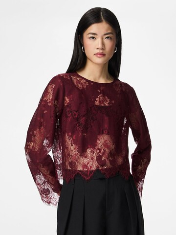 Camicia da donna 'PCRINNE SPITZEN' di PIECES in rosso: frontale