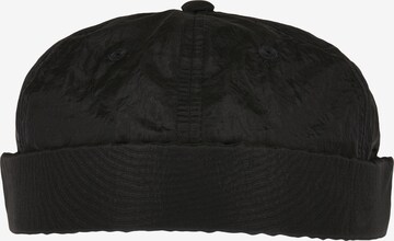 Casquette Flexfit en noir : devant