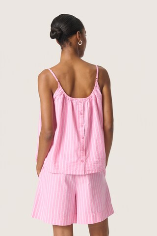 SOAKED IN LUXURY Top 'Anvitte' in Pink