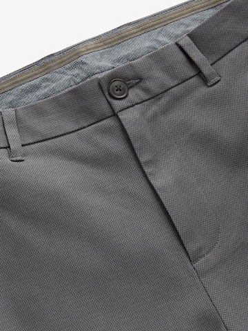 regular Pantaloni chino di Next in grigio