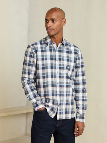 Coupe regular Chemise Next en bleu : devant