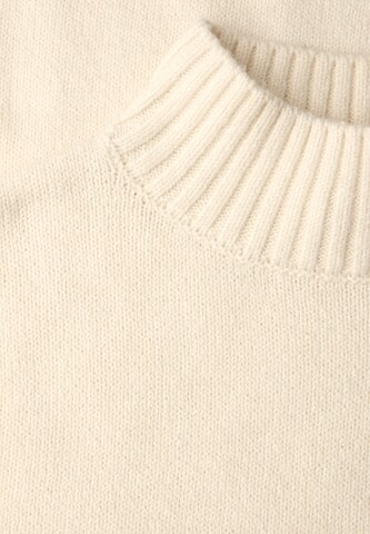 STREET ONE Sweater in Beige