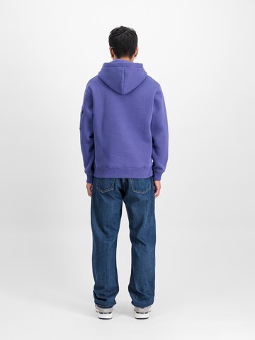 ALPHA INDUSTRIES Bluzka sportowa w kolorze fioletowy