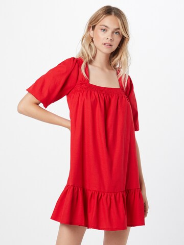 Robe Missguided en rouge : devant