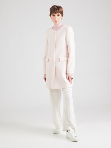 COMMA Tussenmantel in Roze: voorkant