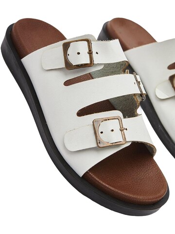 Limoya Mule in White