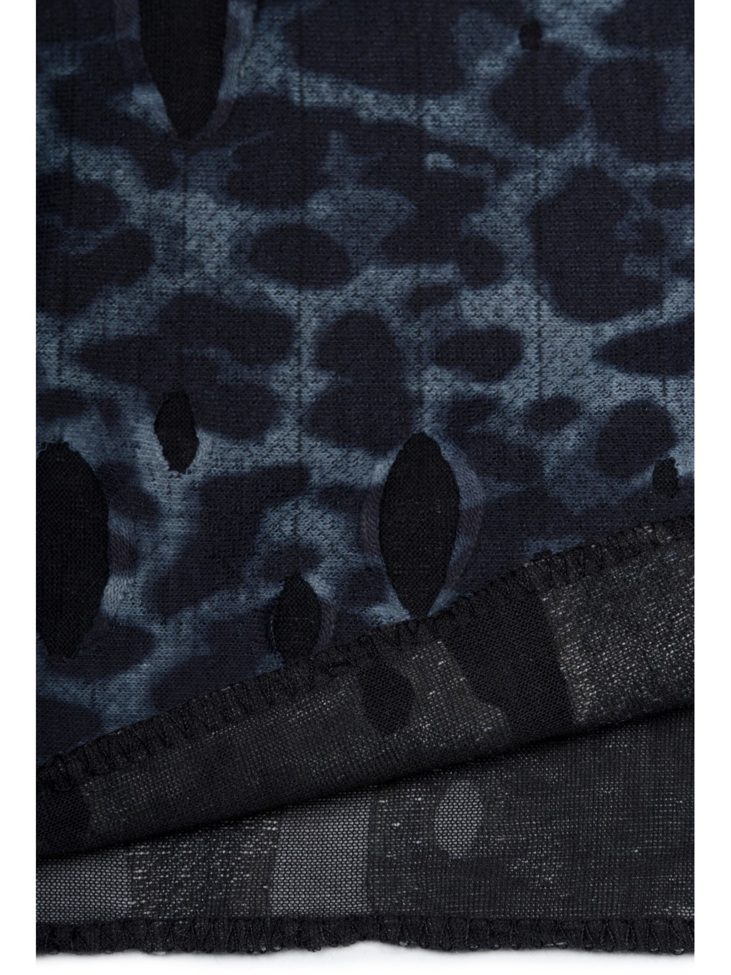 styleBREAKER Schlauchschal 'Destroyed Loop mit Camouflage Muster'‌‌‌‌‌‌ in Schwarz