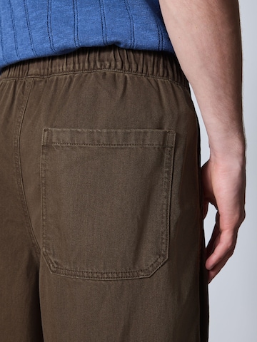 Barrel Pantalon Next en marron