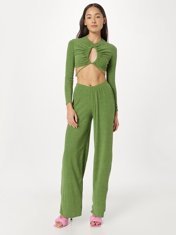 Misspap Wide leg Trousers in Green: front