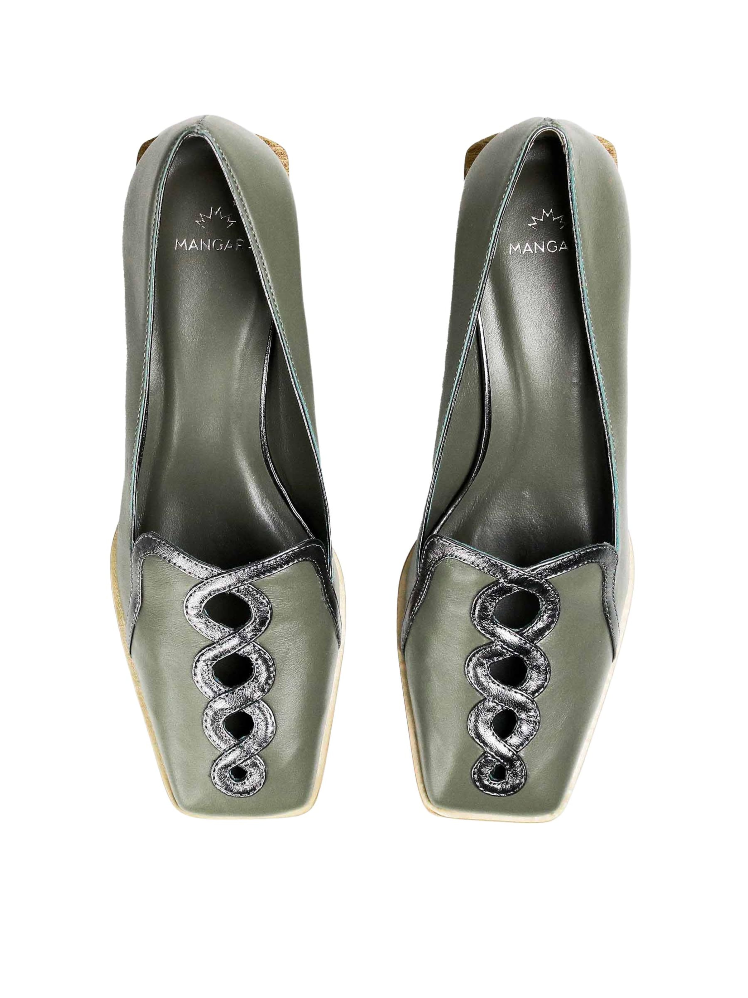 Mangara Atelier - Mocasines 'Mocassin Cordia en cuir vert' en verde