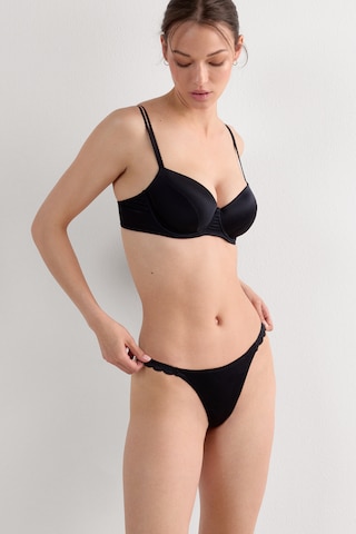 INTIMISSIMI Thong in Black