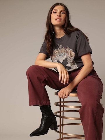 T-shirt ' STATES ' Deeluxe en gris : devant