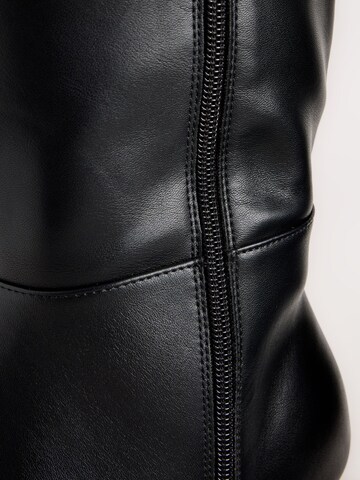 Next - Bota 'Forever Comfort®' em preto