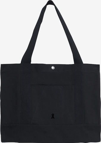 ARMEDANGELS XXL TOTE BAG in Schwarz: Vorderseite