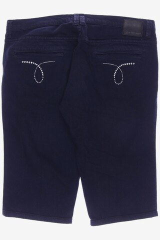 Calvin Klein Jeans Shorts in L in Blue