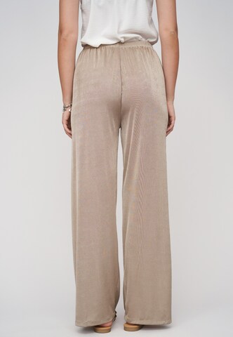 Wide leg Pantaloni di Cloud5ive in marrone