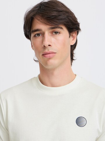 Casual Friday Футболка 'CFJOACHIM' в Белый