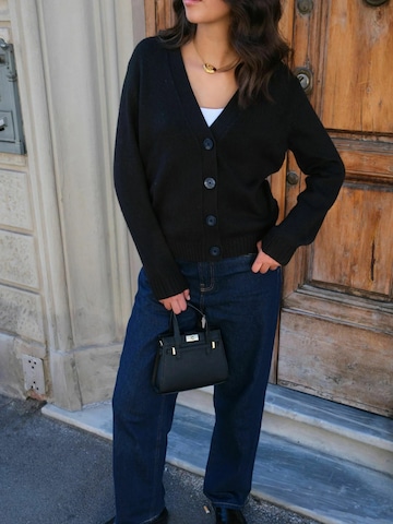 Cardigan ' Knitted Cardigan ' TEESHOPPEN en noir