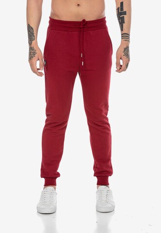 Redbridge Regular Pants 'Crawley' in Red: front