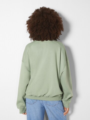 Sweat-shirt Bershka en vert