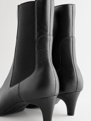 Boots chelsea di Next in nero