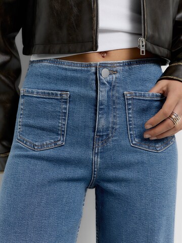 Pull&Bear Wide leg Jeans in Blue