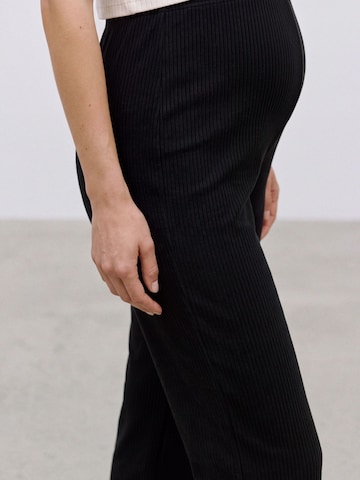 MAMALICIOUS Regular Trousers 'MLBrooke' in Black