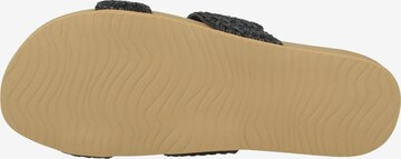 REEF Beach & Pool Shoes 'Cushion Vista Brand' in Black