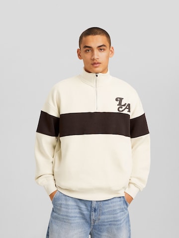 Bershka Sweatshirt in Weiß: predná strana