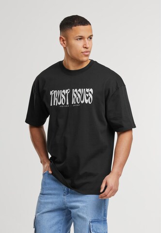 DEF - Camisa em preto: frente