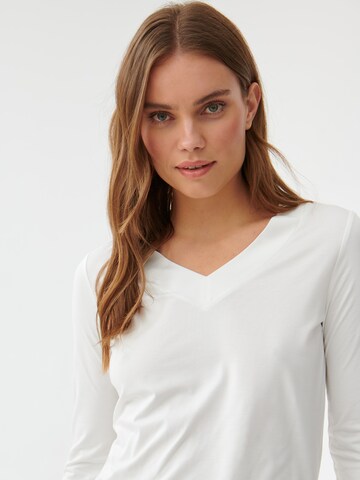 TATUUM Shirt 'JONKA' in White