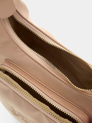 GUESS Schultertasche in Pink