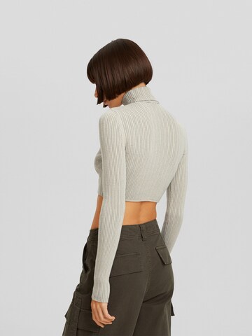 Bershka Pullover in Beige