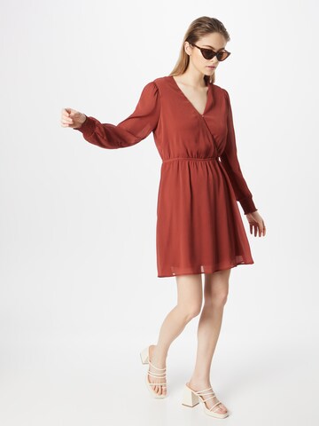 Robe 'Luzia' ABOUT YOU en marron