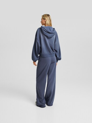 Sweat-shirt Bershka en bleu