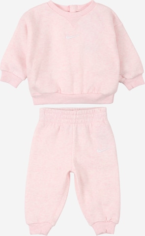 Nike Sportswear Juoksupuku 'ESSENTIAL' värissä vaaleanpunainen: etupuoli