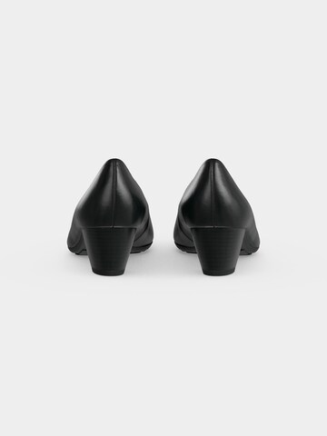 GABOR Pumps in Schwarz