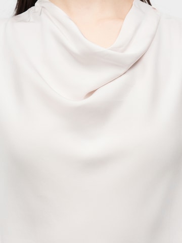 Chemisier Calvin Klein en blanc