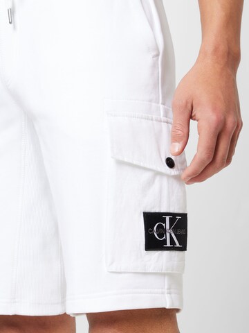 Regular Pantalon Calvin Klein Jeans en blanc