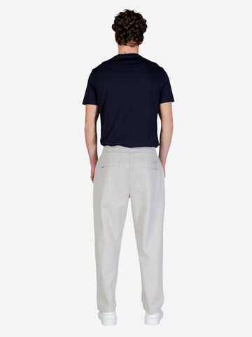 regular Pantaloni sportivi 'Se_Twist 10276661 50553156' di BOSS in grigio