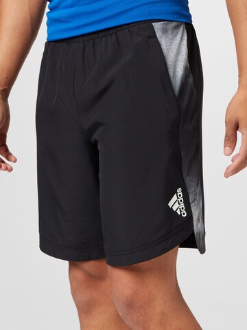 ADIDAS SPORTSWEAR Regular Sportshorts in Schwarz