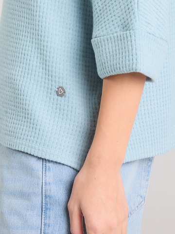 ZABAIONE Тениска 'Pe44tula' в синьо