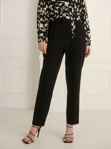 Guido Maria Kretschmer Women Regular Pleated Pants 'Elise' in Black: front