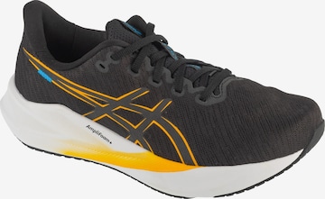 ASICS Laufschuh 'Versablast 4' in Schwarz: Vorderseite