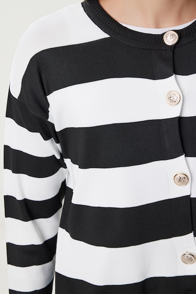 Happiness İstanbul Cardigan i S-M i sort / hvid, Produktvisning
