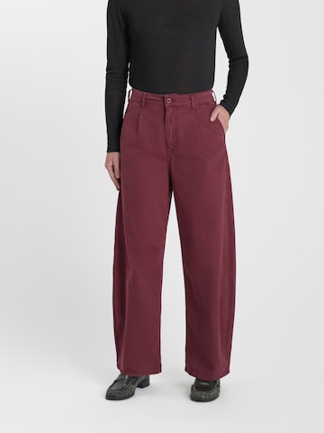 Barrel Pantalon chino Le Temps Des Cerises en rouge : devant