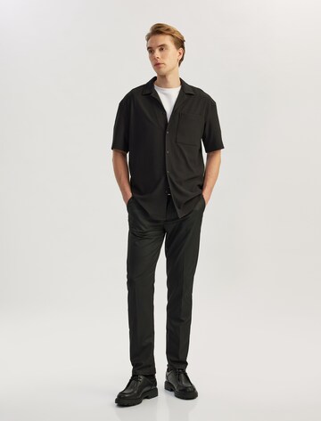 Koton Regular Fit Hemd in Schwarz