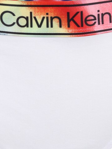 String Calvin Klein Underwear Plus en blanc