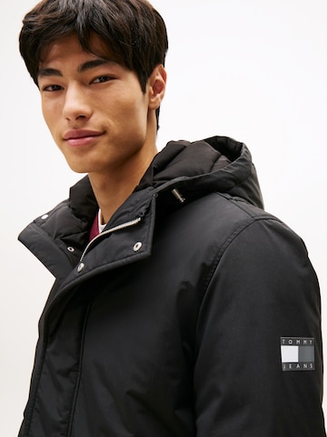 Veste mi-saison Tommy Jeans en noir