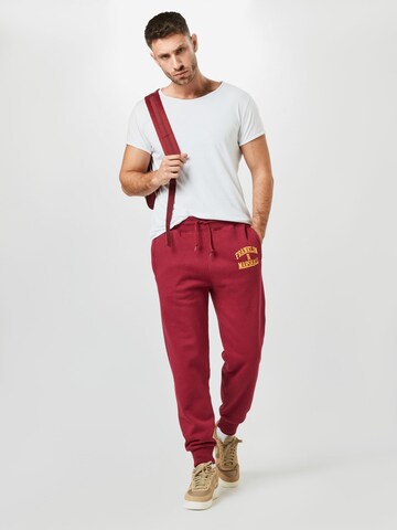 FRANKLIN & MARSHALL Tapered Broek in Rood